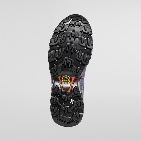 Sole view of Ultra Raptor II Woman Gtx hiking shoe showing rugged traction pattern.