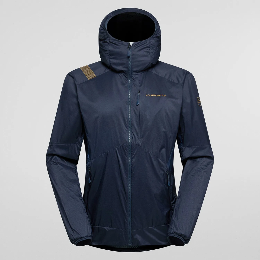 Across Lite Jkt M jacket, lightweight and compressible, ideal for hiking and high-intensity mountain activities with windproof fabric and ergonomic hood.