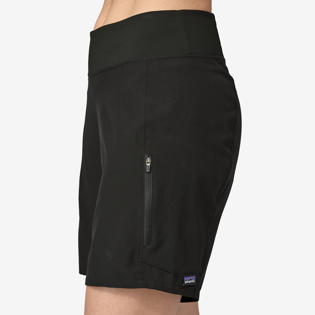 Tyrolean Bike Shorts with elastic waist and zippered side pocket.