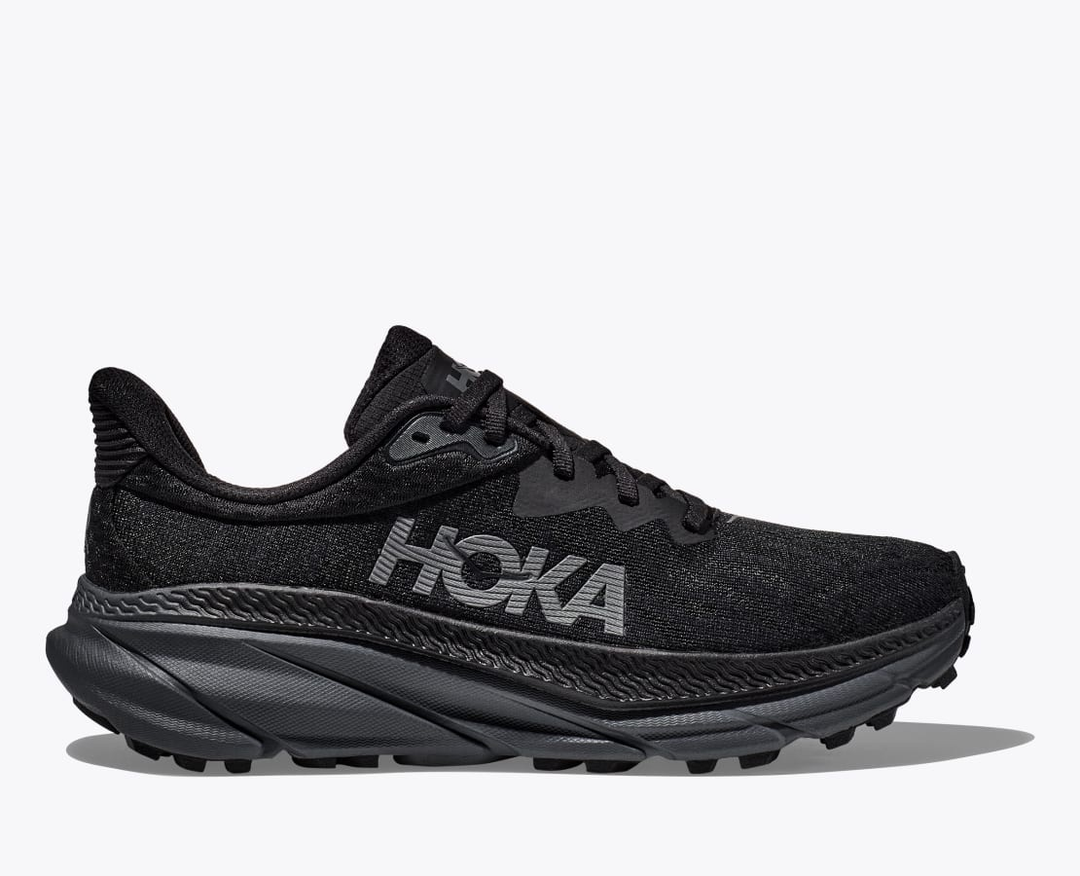 Challenger Atr 7 shoe with black mesh upper and durable sole for road and trail use.