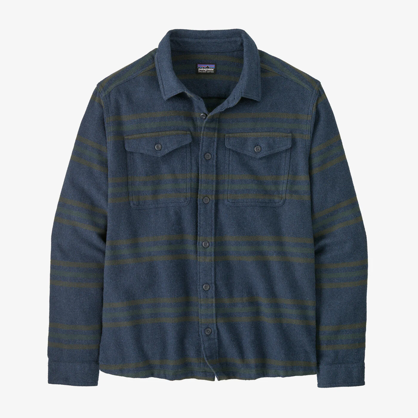 M's Fjord Flannel Shirt made of organic cotton with chest pockets and button front.