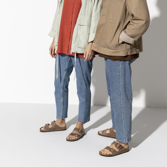 Arizona SFB Oiled Leather sandals with adjustable buckles, featuring suede uppers, soft footbed, and EVA soles.