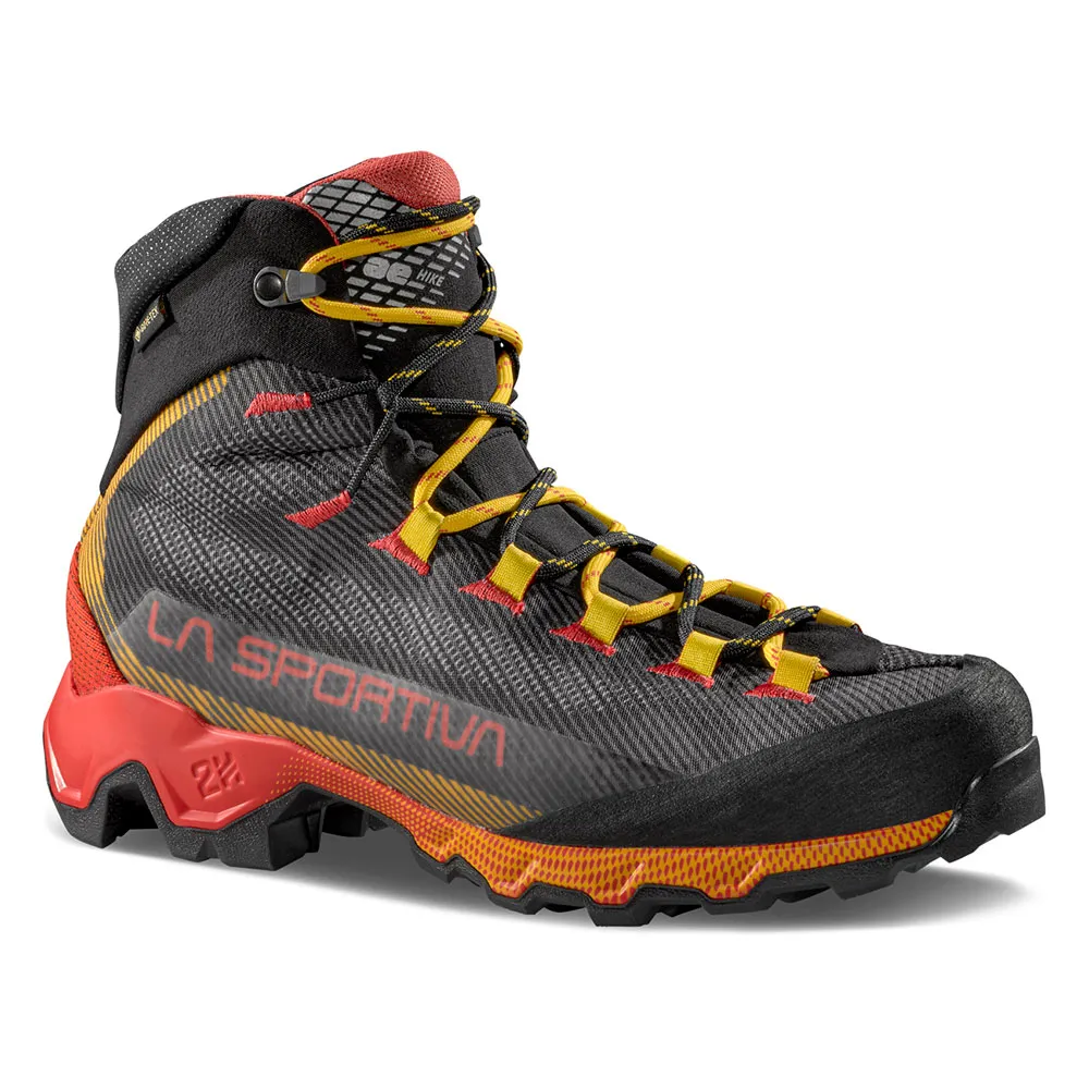 Mid-cut Aequilibrium Hike Gtx hiking boot with abrasion-resistant design, 3D Flex System, and GORE-TEX waterproof technology.