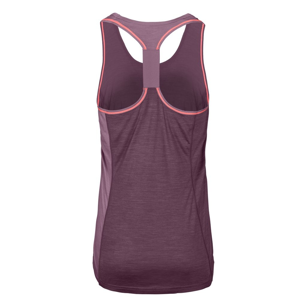 Athletic fit Merino wool climbing top for women, lightweight and quick-drying, perfect for hot weather.
