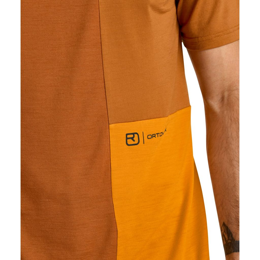 Robust men's T-shirt 150 Cool Crack TS with Merino wool and Tencel™ Lyocell fibers in brown and orange.