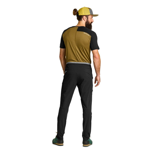 Piz Selva Pants M for men, lightweight and designed for freedom of movement with elastic waistband and abrasion resistance.