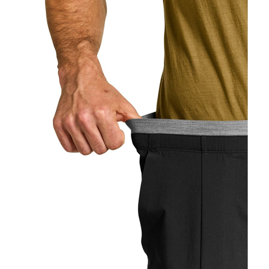 Piz Selva Pants M with elastic waistband for optimal movement.