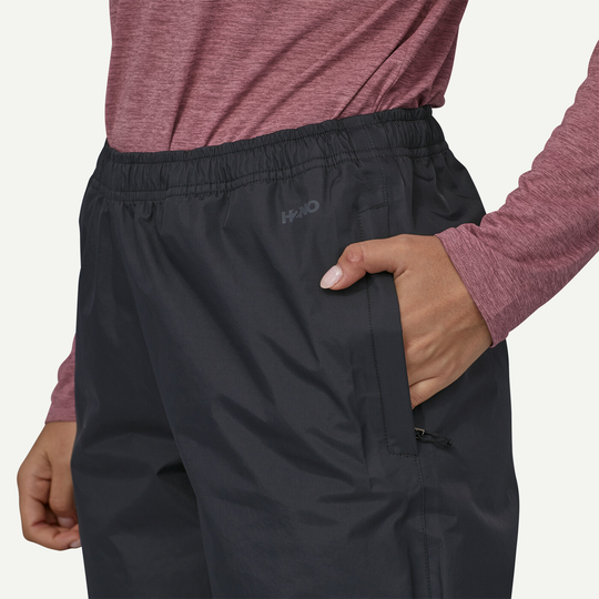 Torrentshell 3L Rain Pants (Reg) close-up showing side pocket and elasticized waist.