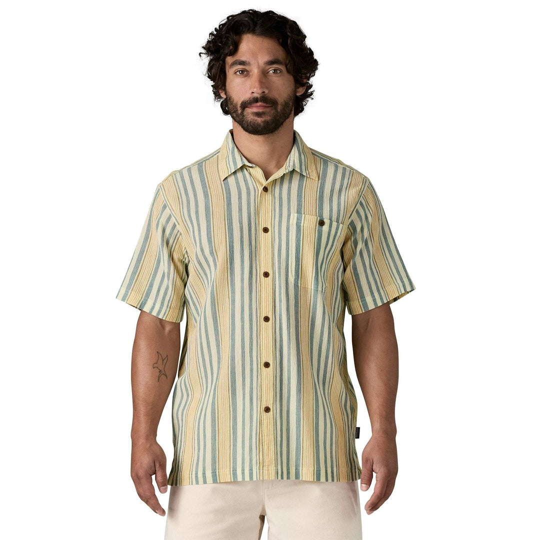 M's AC Shirt Camicia leggera da uomo in cotone organico al 100% con trama ariosa e bottoni sul davanti.