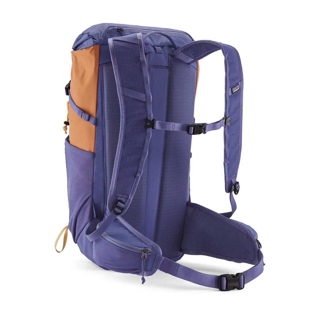 Terravia Pack 28L backpack with breathable back panel and rain cover.
