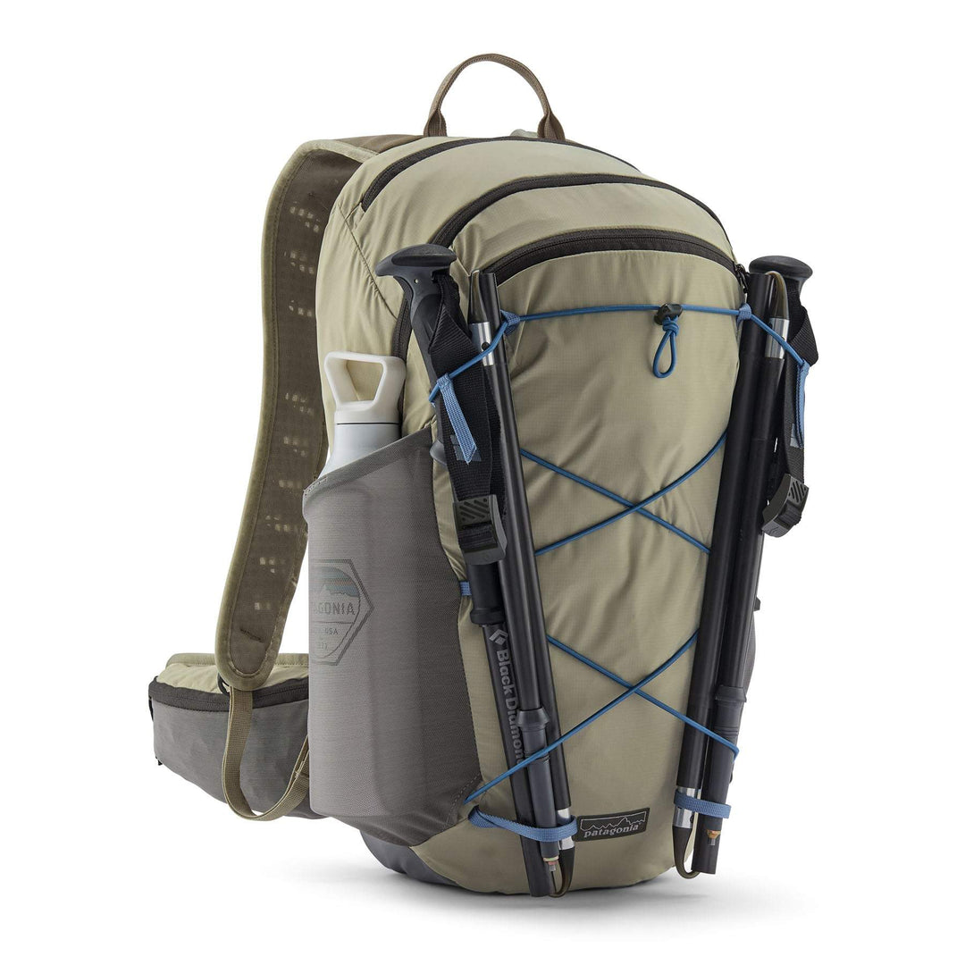 Terravia Pack 22L backpack, durable recycled nylon, breathable straps, 22-liter capacity.