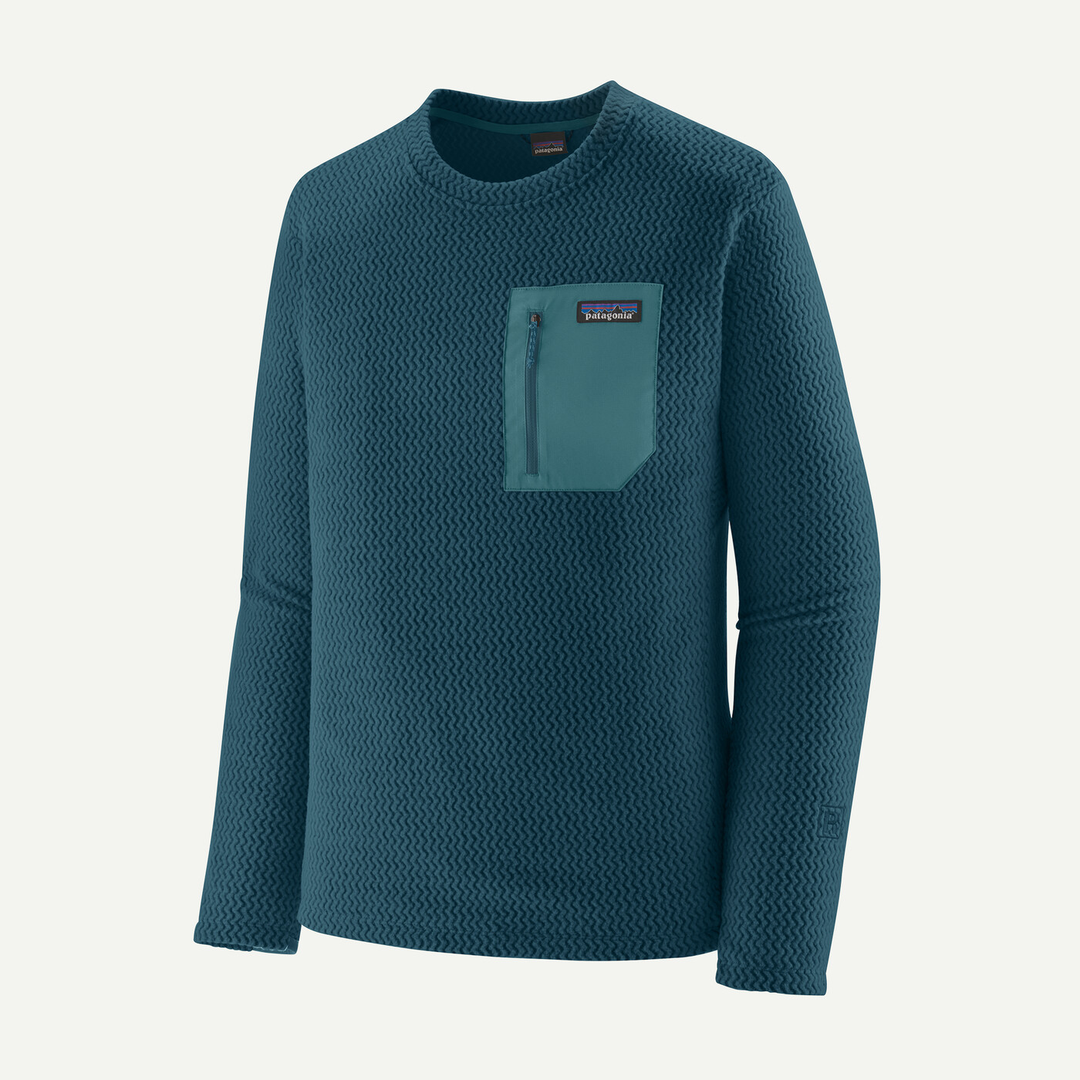Lightweight and breathable R1 Air Crew in recycled polyester, ideal for high-impact activities.