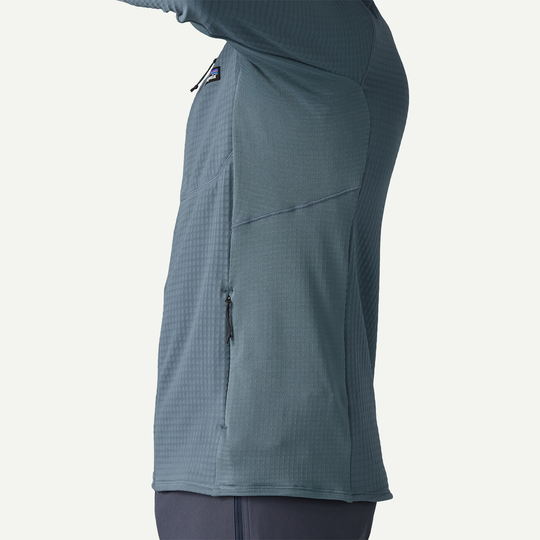 Lightweight, breathable R1 Jkt for outdoor activities.