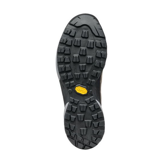 Mescalito Gtx shoe sole with Vibram® tread for enhanced grip and traction.