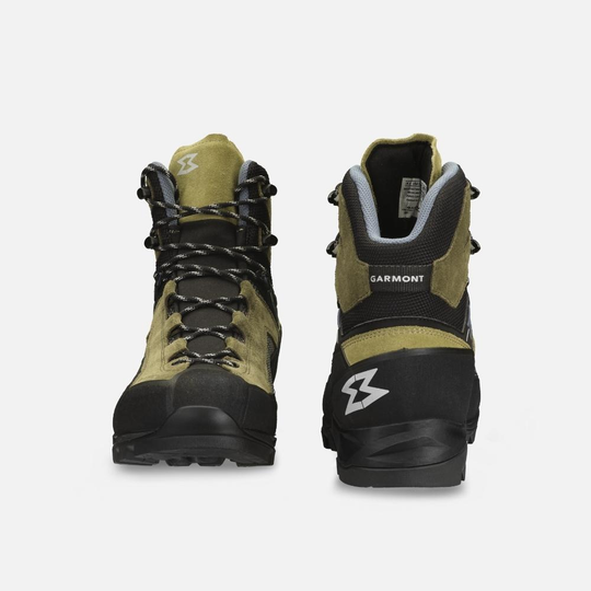 Waterproof Tower Trek Gtx hiking boots for mountain backpacking with suede and mesh upper.