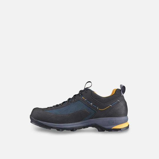 Trekking shoes Dragontail Synth Gtx, waterproof with TPU upper, ideal for mixed terrain and rock.