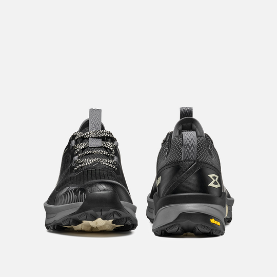 9.81 Engage Gtx hiking shoes, lightweight and waterproof for rugged trails, featuring G-WRAP technology and TPU anti-torsion insert.