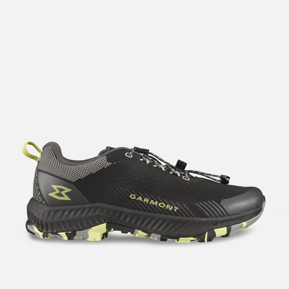 Lightweight 9.81 Pulse hiking shoes with recycled PET upper and sugarcane-derived EVA midsole.