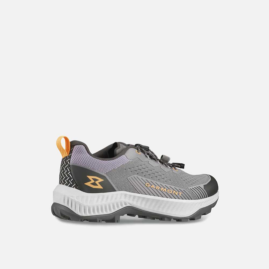 Lightweight hiking shoes 9.81 Pulse Wms with sustainable materials and fast-lace system.