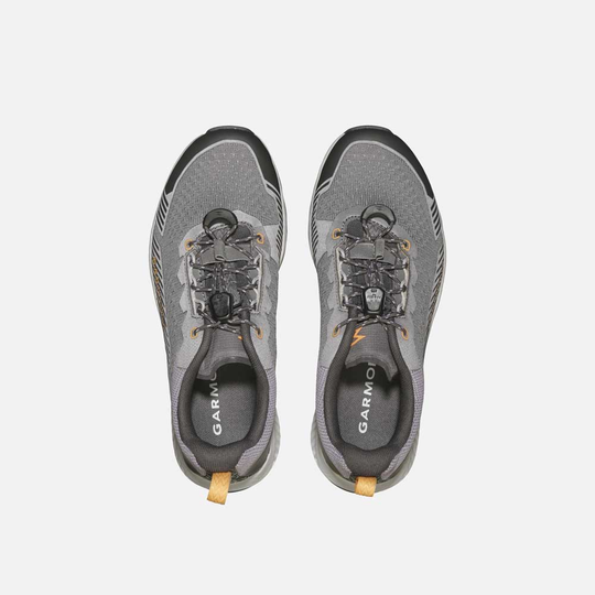 Lightweight hiking shoes, 9.81 Pulse, synthetic upper, recycled PET, EVA midsole.