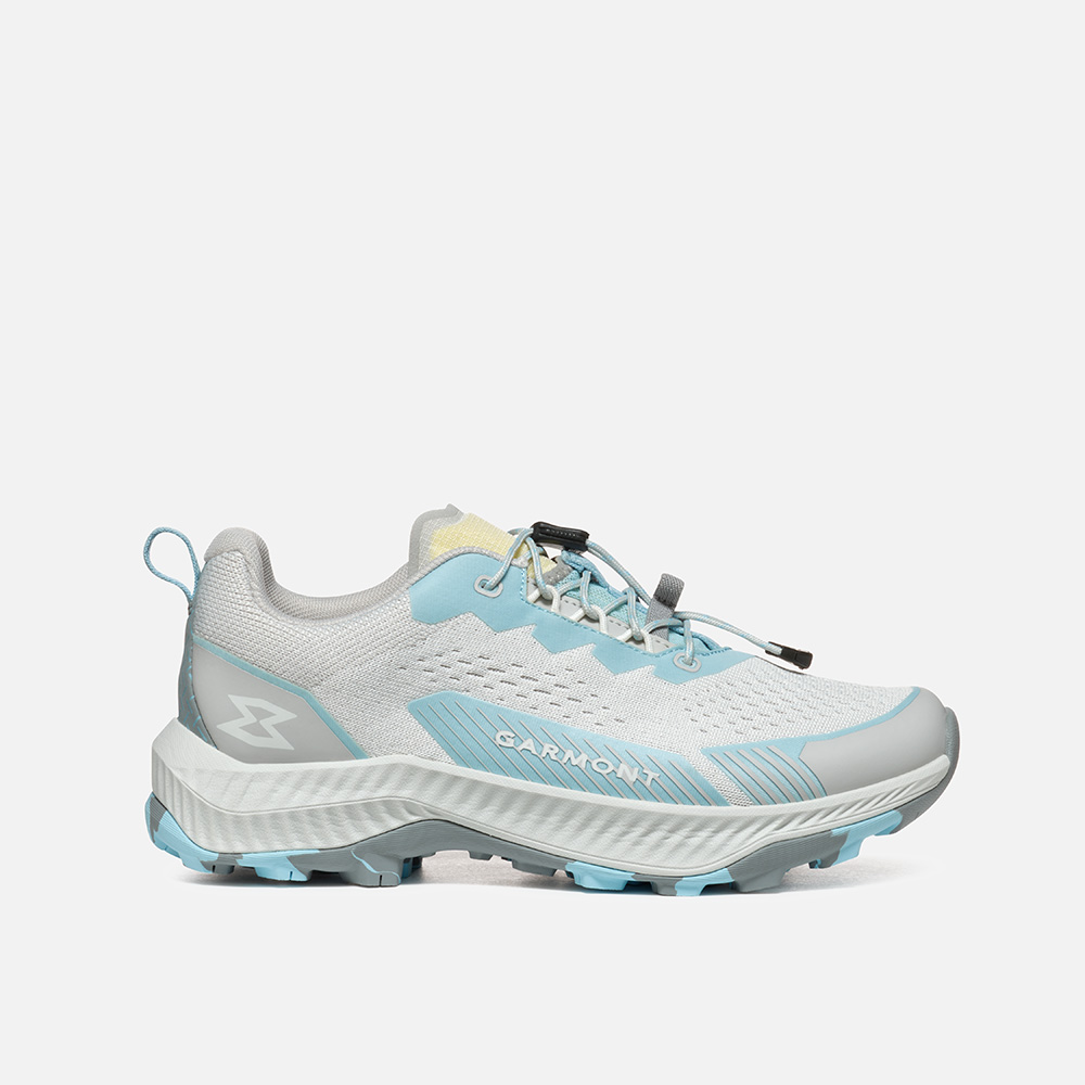 Lightweight 9.81 Pulse Wms hiking shoes with recycled PET upper and Fast-lace system.