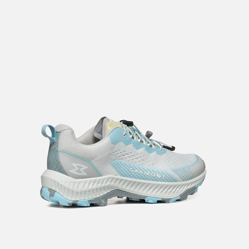 Lightweight 9.81 Pulse hiking shoes with recycled PET upper and Fast-lace system.