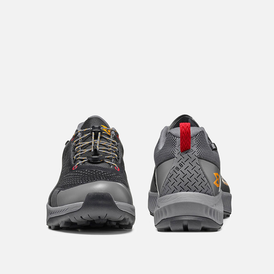 Lightweight, waterproof hiking shoes 9.81 Pulse WP with recycled PET upper.