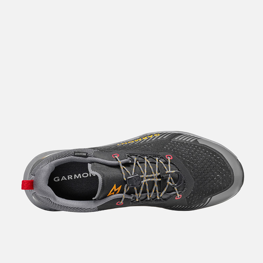 Lightweight, waterproof hiking shoes 9.81 Pulse WP with Fast-lace system and recycled PET upper.