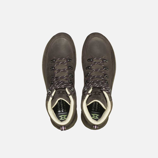 Classic mountain boots, Chrono Gtx, ideal for light trekking, featuring waterproof leather and mesh upper.