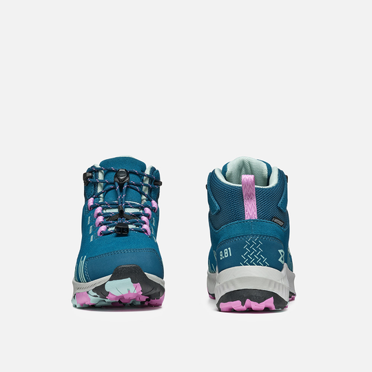 Waterproof 9.81 Kids Pulse Trek WP boots with suede upper and microfiber reinforcements, featuring Fast-lace system.