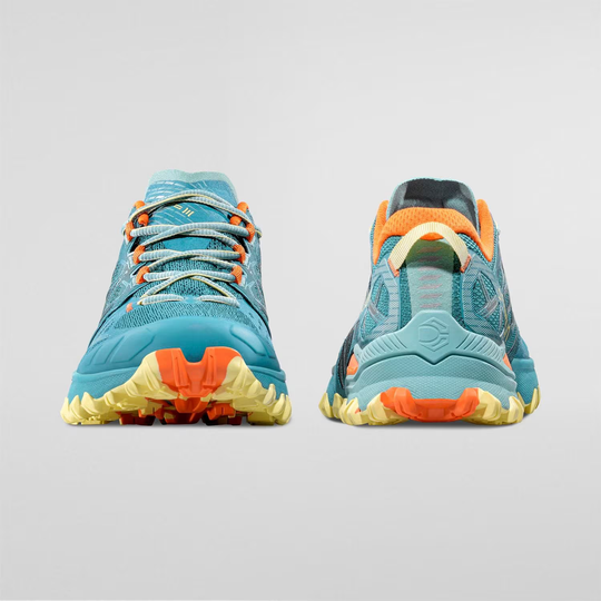Bushido III Woman trail running shoes with aggressive grip, enhanced stability, and breathable design.