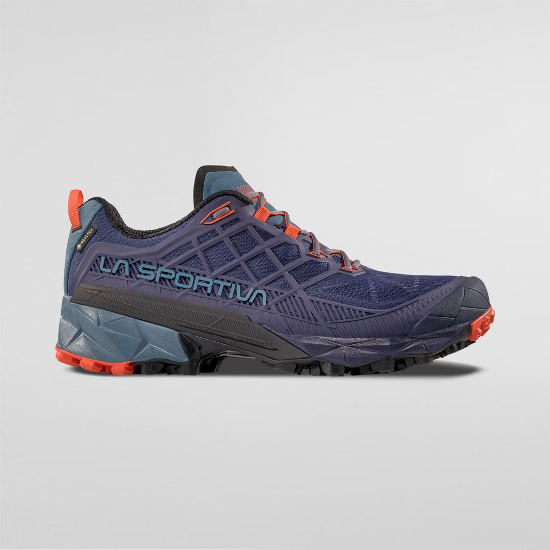 Akyra II Gtx trail running shoe with 3D Grid construction, GORE-TEX lining, and dual compound sole for stability and weather protection.