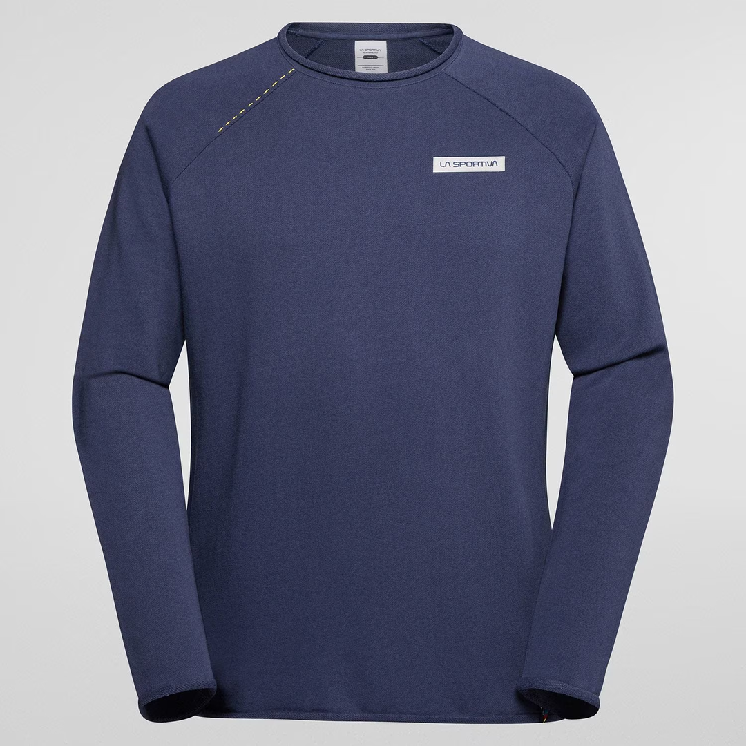 Warm and comfortable Tufa Sweater M designed for climbing sessions.