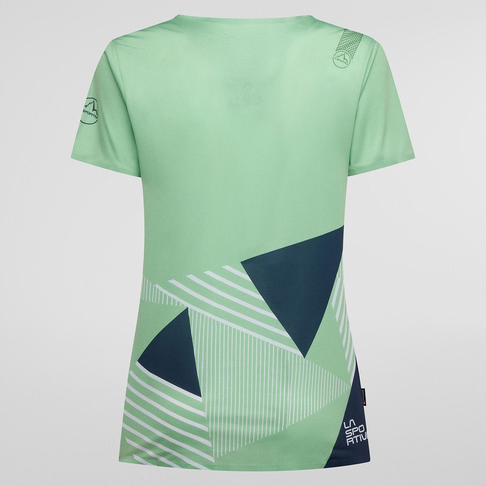 Comp T-Shirt W, ultralight climbing apparel, quick-drying, odor-resistant, recycled fabric.