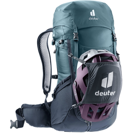 Futura 26 hiking backpack with ergonomic design and Aircomfort system.