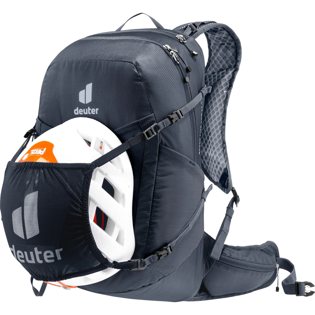 Lightweight Speed Lite Pro 17 SL backpack with ventilated straps and multiple compartments.