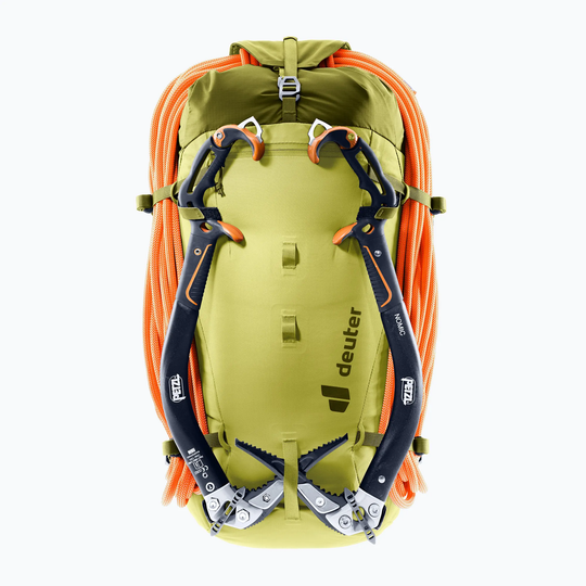 Zaino Guide 30 con porta piccozza e design leggero.