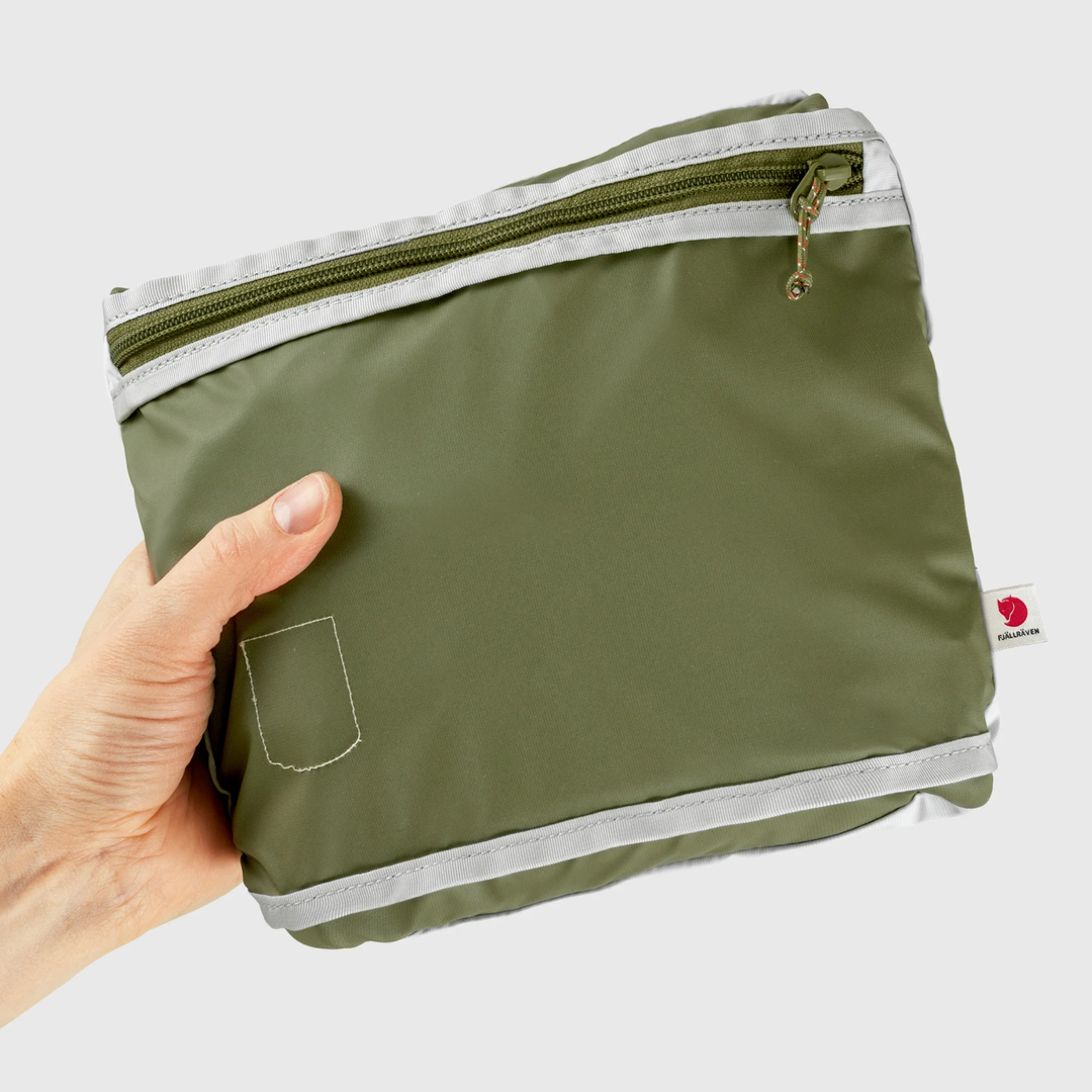 Lightweight High Coast Totepack in recycled polyamide, compact and waterproof for everyday use and travel.