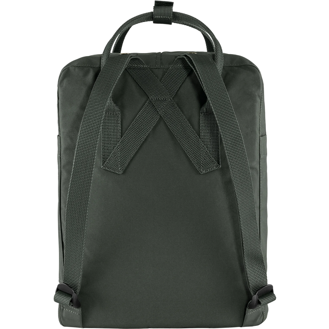 Zaino Kånken classico in tessuto Vinylon resistente con spallacci convertibili.