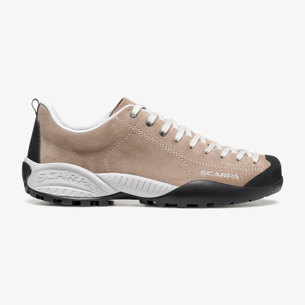 Scarpa MOJITO calzatura in pelle scamosciata idrorepellente con allacciatura climbing e suola Vibram per comfort e durata