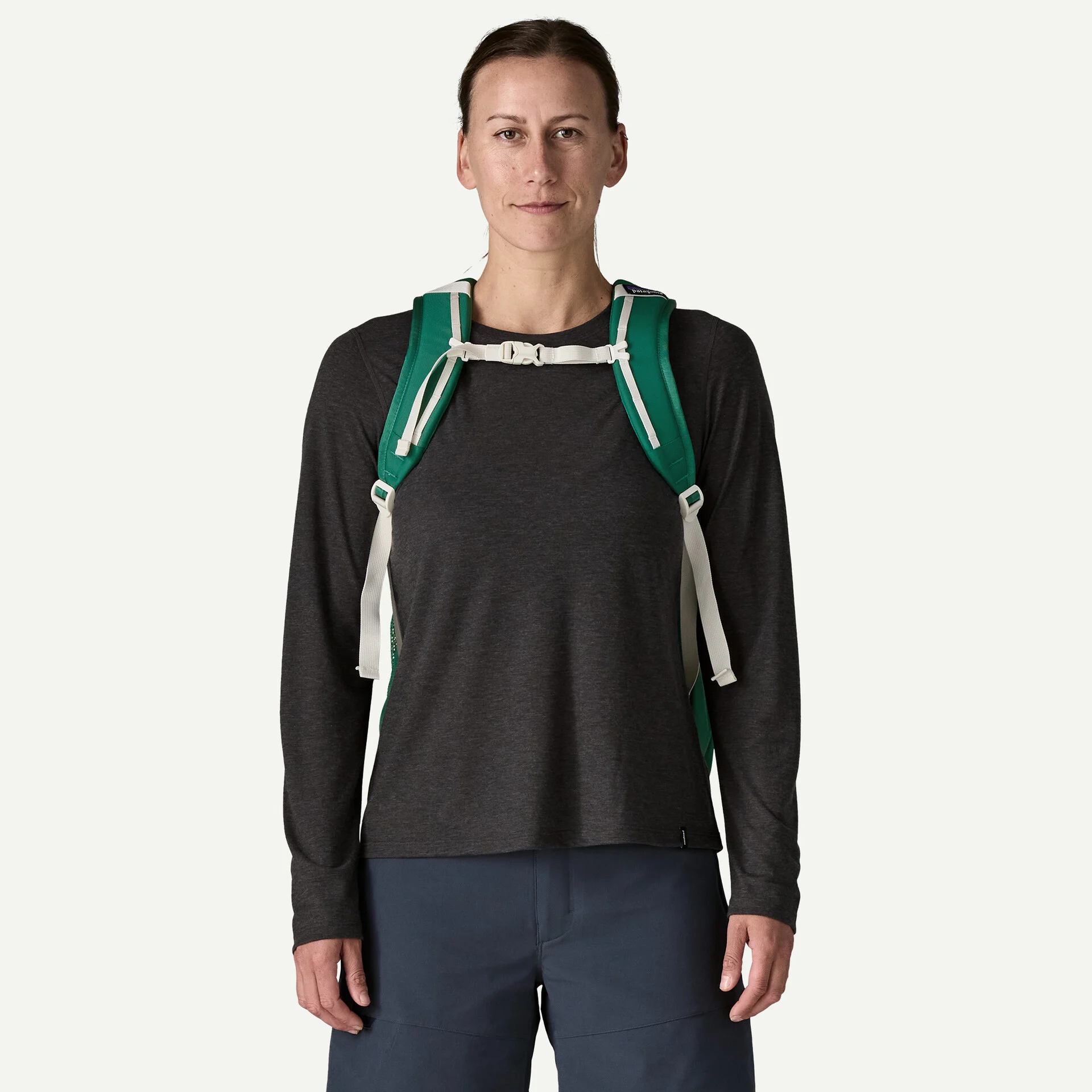 Refugio Day Pack 26L zaino in poliestere riciclato con custodia imbottita laptop e trattamento DWR ecologico