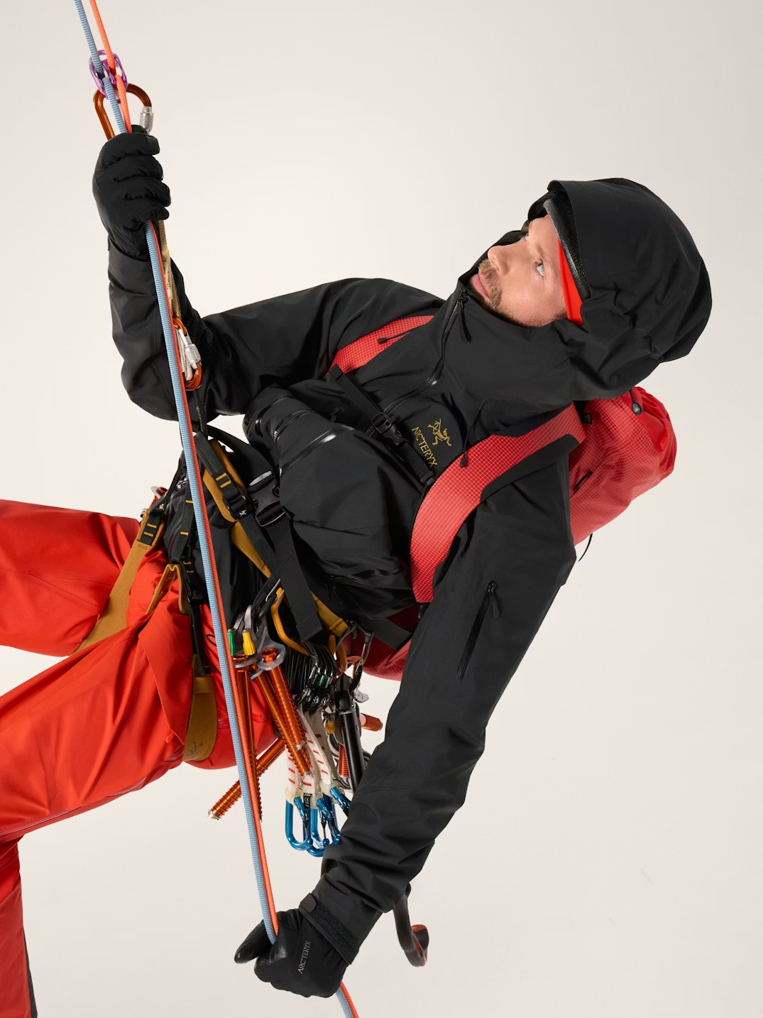 Giacca Alpha SV impermeabile e resistente per attività alpine con GORE-TEX PRO ePE 100D