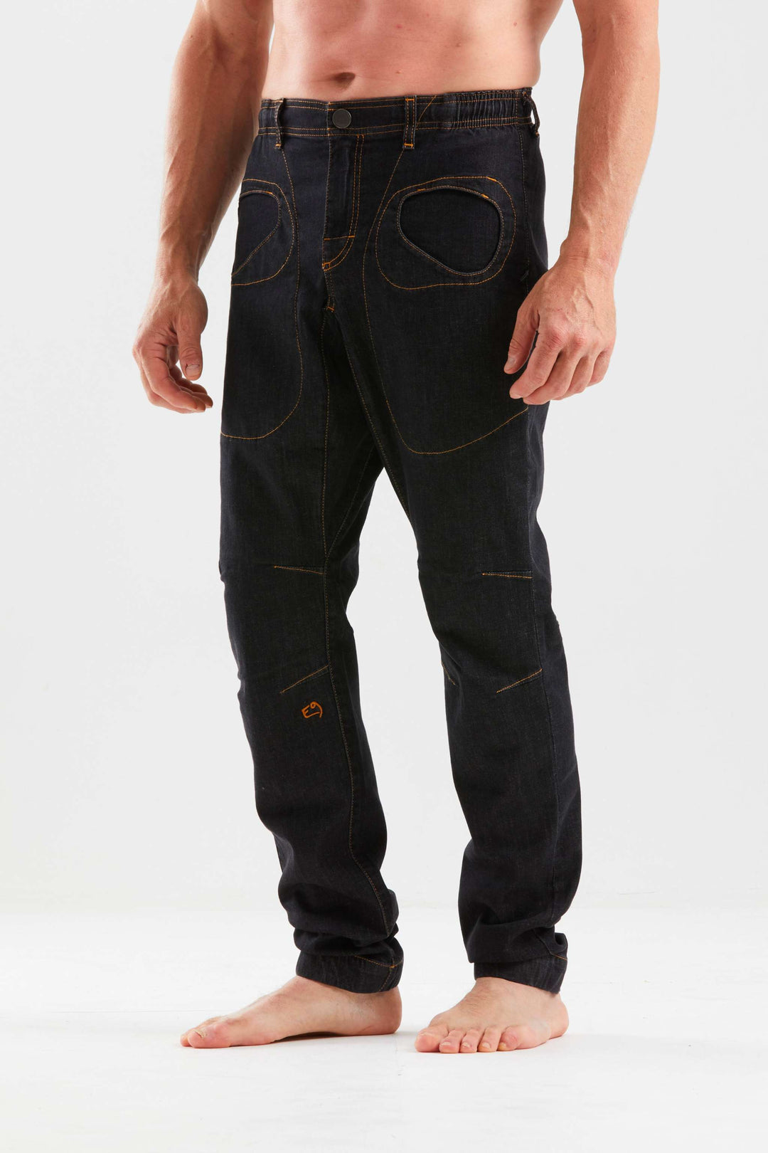 Pantaloni outdoor e climbing Rondo Denim in resistente denim slim fit con elastico vita e dettagli eco-pelle, made in Italy