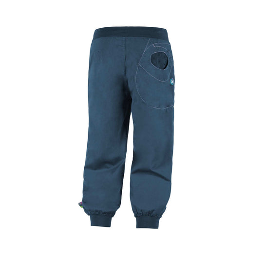 Pantaloni 3/4 outdoor in bamboo e cotone biologico con tasche in pizzo sangallo, vita regolabile e vestibilità slim fit, ideali per arrampicata e comfort.