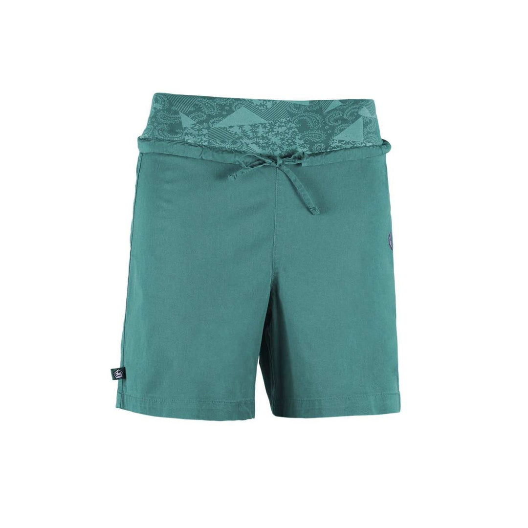 Shorts outdoor in lyocell e cotone biologico con logo ricamato e vita regolabile, vestibilità regular fit, ideali per arrampicata e attività all'aperto.