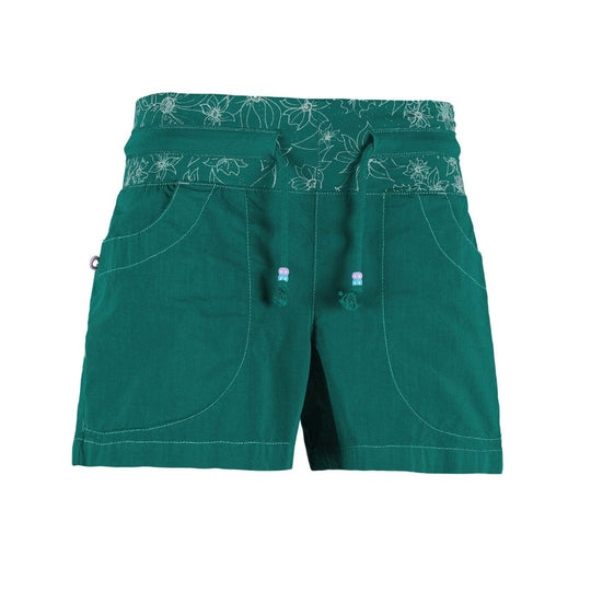 Shorts outdoor e climbing in popeline tecnico leggero con vita regolabile e dettaglio in eco-pelle made in Italy