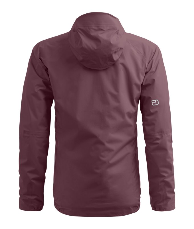 Donna con giacca ortovox Trace 2.5L Jacket W leggera e impermeabile per avventure in montagna