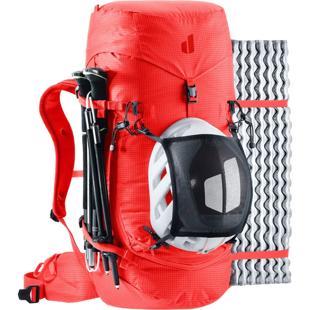 Zaino Deuter Guide 34+6 escursionismo alpino con sistema contact back e materiale idrorepellente