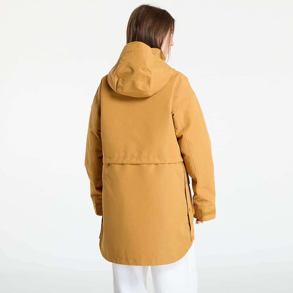 Versatile 3-in-1 High Cascades™ Interchange jacket with adjustable hood and multiple pockets for urban activities