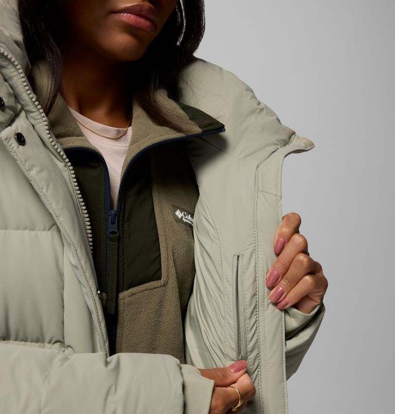 Amaze Puff™ Mid Hooded Jacket
